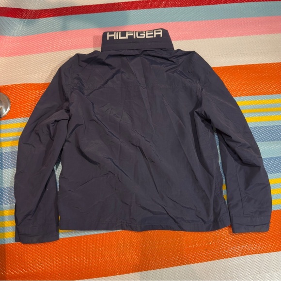 Tommy Hilfiger Navy Blue Lightweight Jacket Packable Hood Men’s Size Large - Picture 2 of 3